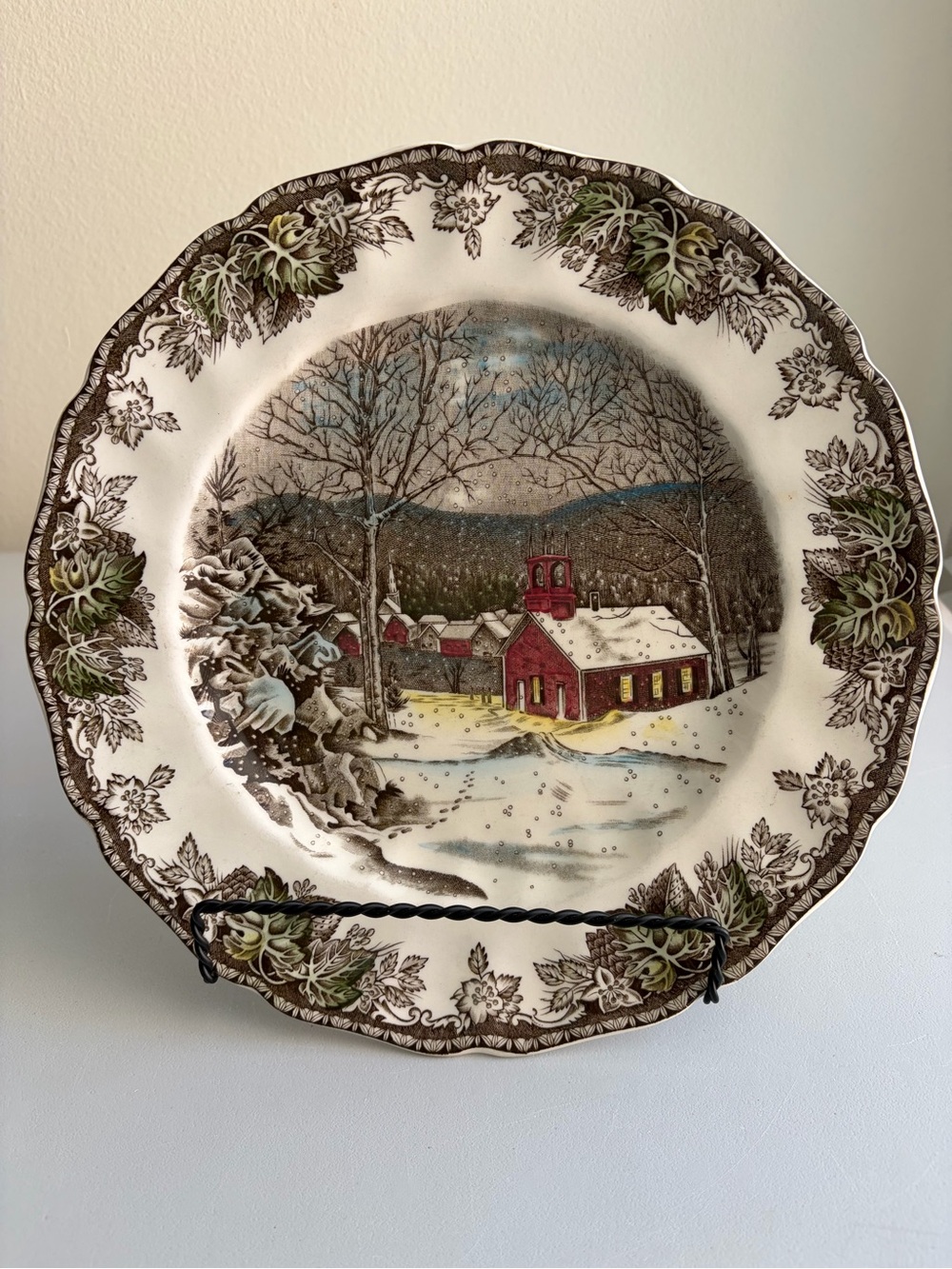 Johnson Brothers The Friendly Village The School House Pattern Dinner Plate